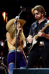 Lainey Wilson Ignites CMA Fest 2025 Day One in Nashville