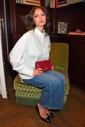 Leni Klum Unveils Casual Chic at Tommy Hilfiger Event