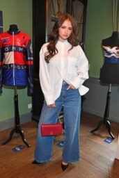 Leni Klum Unveils Casual Chic at Tommy Hilfiger Event
