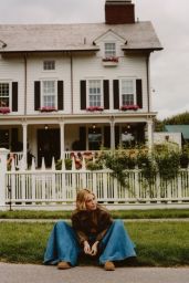 Leslie Bibb Takes the Hamptons for Cultured Magazine