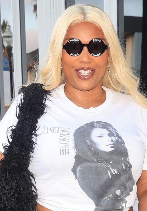 Lizzo Dines in West Hollywood, Honors Janet Jackson
