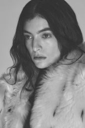 Lorde Unveils Raw Emotion on Vogue Australia July Cover
