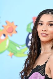 Malia Baker Delivers Playful Contrast at Nickelodeon Kids