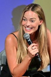 Margot Robbie Rocks Festival Chic at Glastonbury 2025