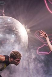 Marina Diamandis Electrifies Fallon Stage