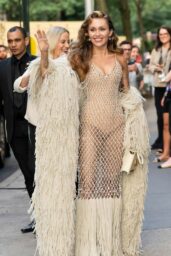 Miley Cyrus Wears Schiaparelli at Tribeca 2025
