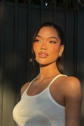 Ming Lee Simmons Dazzles in a Series of Chic Moments