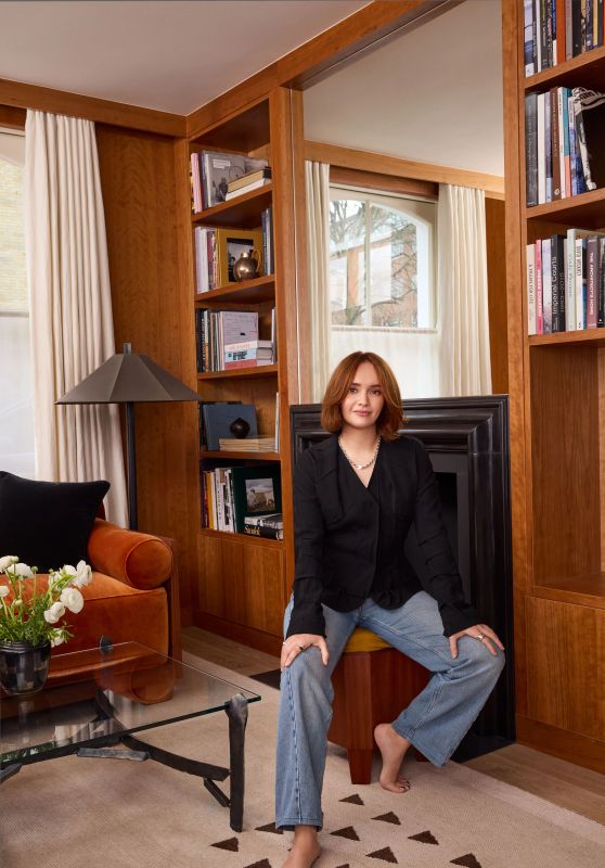 Olivia Cooke Embraces Elegant Minimalism for Architectural Digest