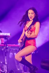 Olivia Rodrigo Dazzles Governor