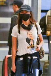 Olivia Rodrigo JFK Airport June 2 2025 Style Drop