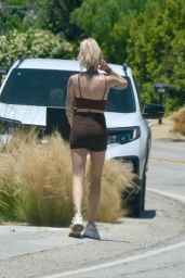 Paris Jackson Comforted by Boyfriend in Malibu