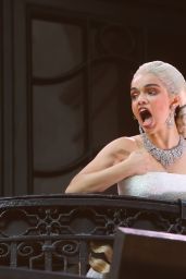 Rachel Zegler Electrifies London Palladium as Evita
