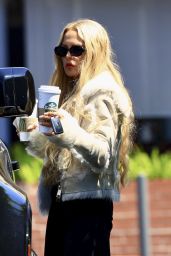 Rachel Zoe Returns, Grabs Coffee in L.A.