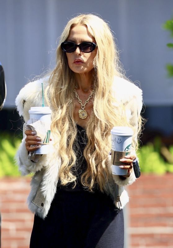 Rachel Zoe Returns, Grabs Coffee in L.A.