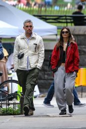 Ratajkowski, Rispo Stroll New York City 05.31.2025