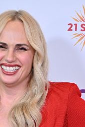 Rebel Wilson Embraces Bold Scarlet Elegance at ‘Bride Hard’ LA Premiere
