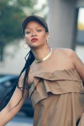 Rihanna Channels Boho-Chic at FatBurger in Los Angeles