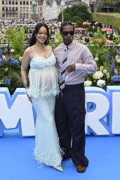 Rihanna Debuts "Smurfette Chic" in Brussels
