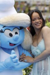 Rihanna Debuts "Smurfette Chic" in Brussels