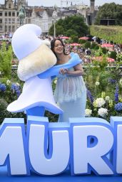 Rihanna Debuts "Smurfette Chic" in Brussels