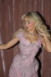 Sabrina Carpenter Wears Alexander McQueen at Brit Awards - 03.01.2025