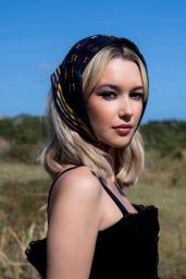 Sarah Snyder Debuts Island Reverie for L