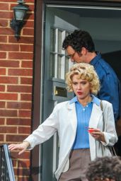 Scarlett Johansson Filming "Paper Tiger" 06.09.2025