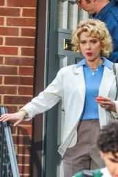 Scarlett Johansson Filming "Paper Tiger" 06.09.2025
