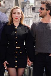 Scarlett Johansson Unveils Schiaparelli at 