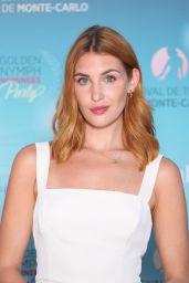 Sophie Nélisse Delivers Effortless Chic at Monte-Carlo Festival