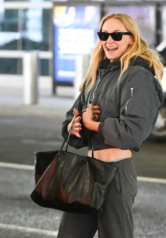 Sophie Turner Debuts Airport Chic at JFK