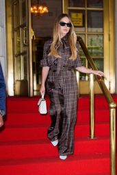 Sydney Sweeney Wears Oscar de la Renta in NYC 2025