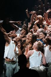 Tate McRae Electrifies "Miss Possessive" Tour