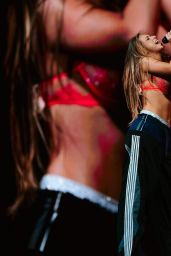Tate McRae Electrifies "Miss Possessive" Tour