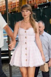 Taylor Swift's "Lover" Reimagined for NYC Dinner Date