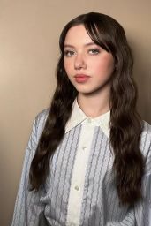 Violet McGraw Unveils Fresh Look at WPIX 2025 Appearance