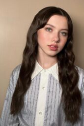 Violet McGraw Unveils Fresh Look at WPIX 2025 Appearance