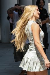 Zara Larsson Electrifies London with Viral Charm