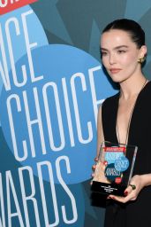 Zoey Deutch - Broadway.com Audience Choice Awards in New York - 05.29.2025