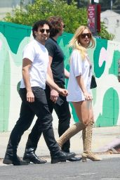 Addison Rae Wears White Streetwear for Lunch in Los Feliz