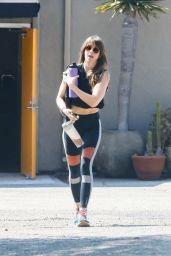 Alison Brie Flexes Athleisure Style Post-Workout in LA