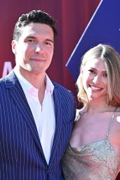 Amanda Dubin Unveils Liquid Gold Glamour at 