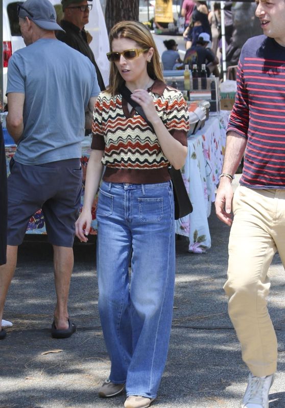 Anna Kendrick - Farmer