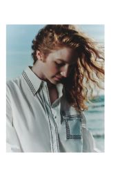 Annalise Basso Unveils Ethereal Editorial in Schön! Magazine