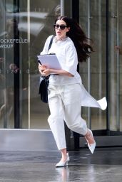 Anne Hathaway — 