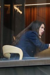 Anne Hathaway: Devil Wears Prada 2 Set Style