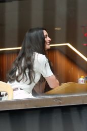 Anne Hathaway: Devil Wears Prada 2 Set Style
