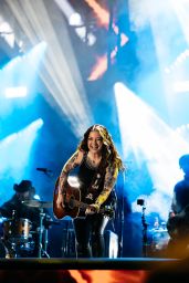 Ashley McBryde Commands CMA Fest with Dark Allure
