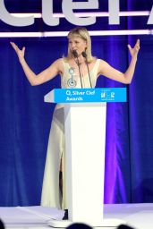 Aurora Unveils Ethereal Charm at Silver Clef Awards