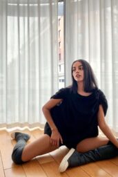 Banita Sandhu: Sci-Fi Siren Unleashed